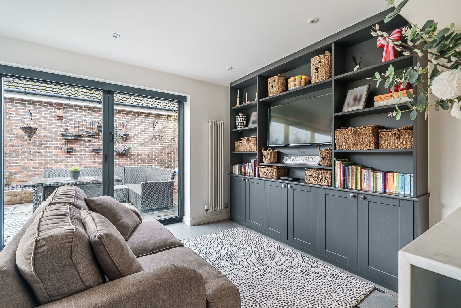 Semi Detached House in Lingfield