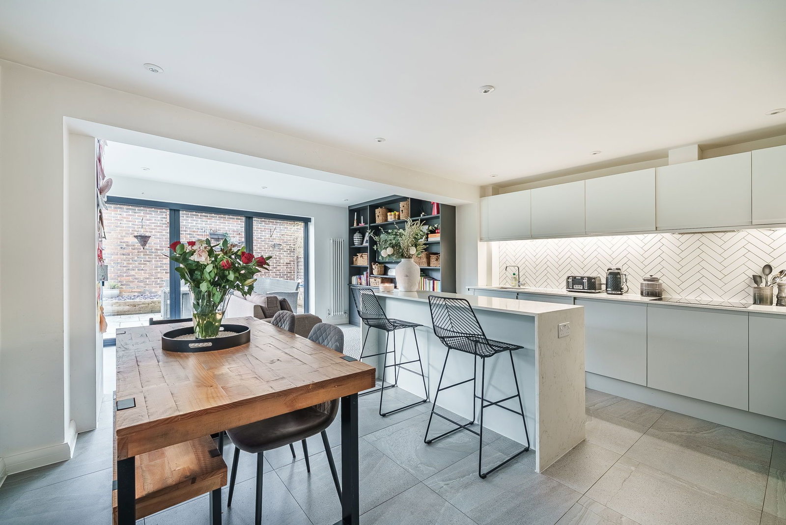 Semi Detached House in Lingfield