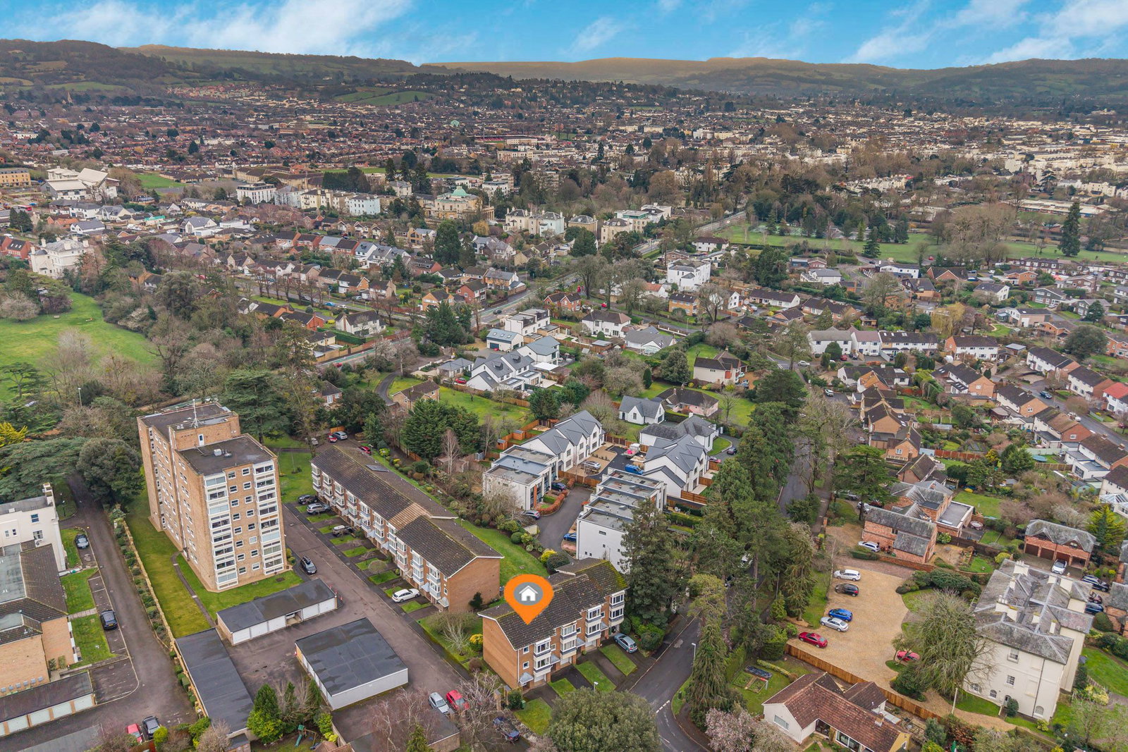 End Of Terrace House in Cheltenham