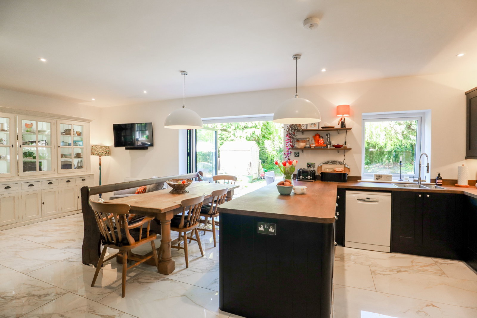 Detached House in Calne