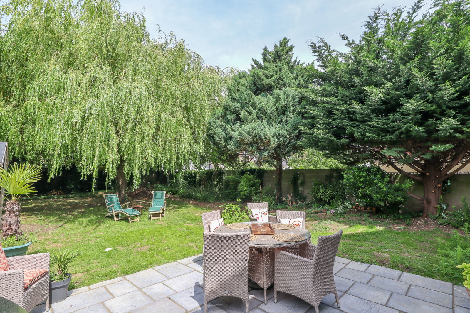 Detached House for sale in Calne, Oxford Road, Calne