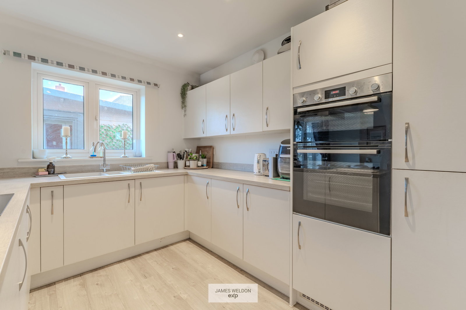Detached House in Wimborne 