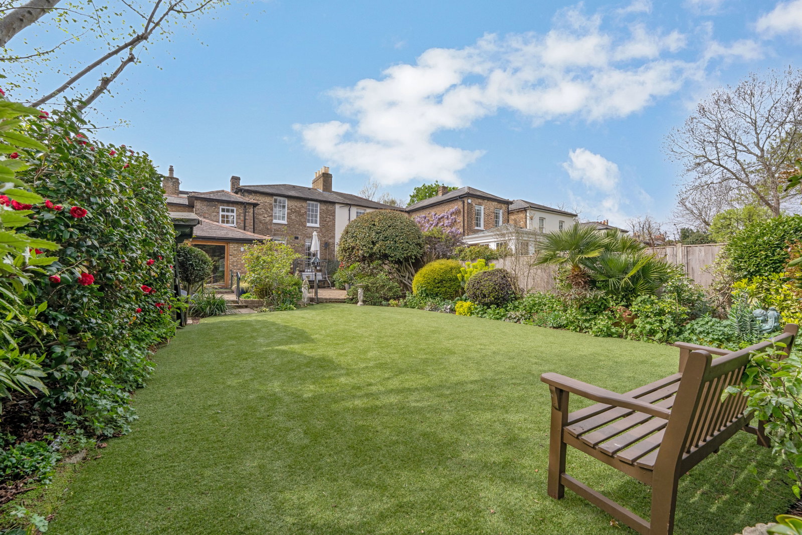 Detached House in Twickenham