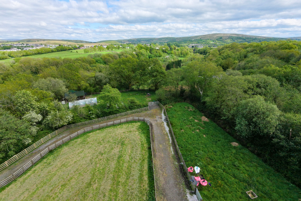 Farm or Barn in Ammanford