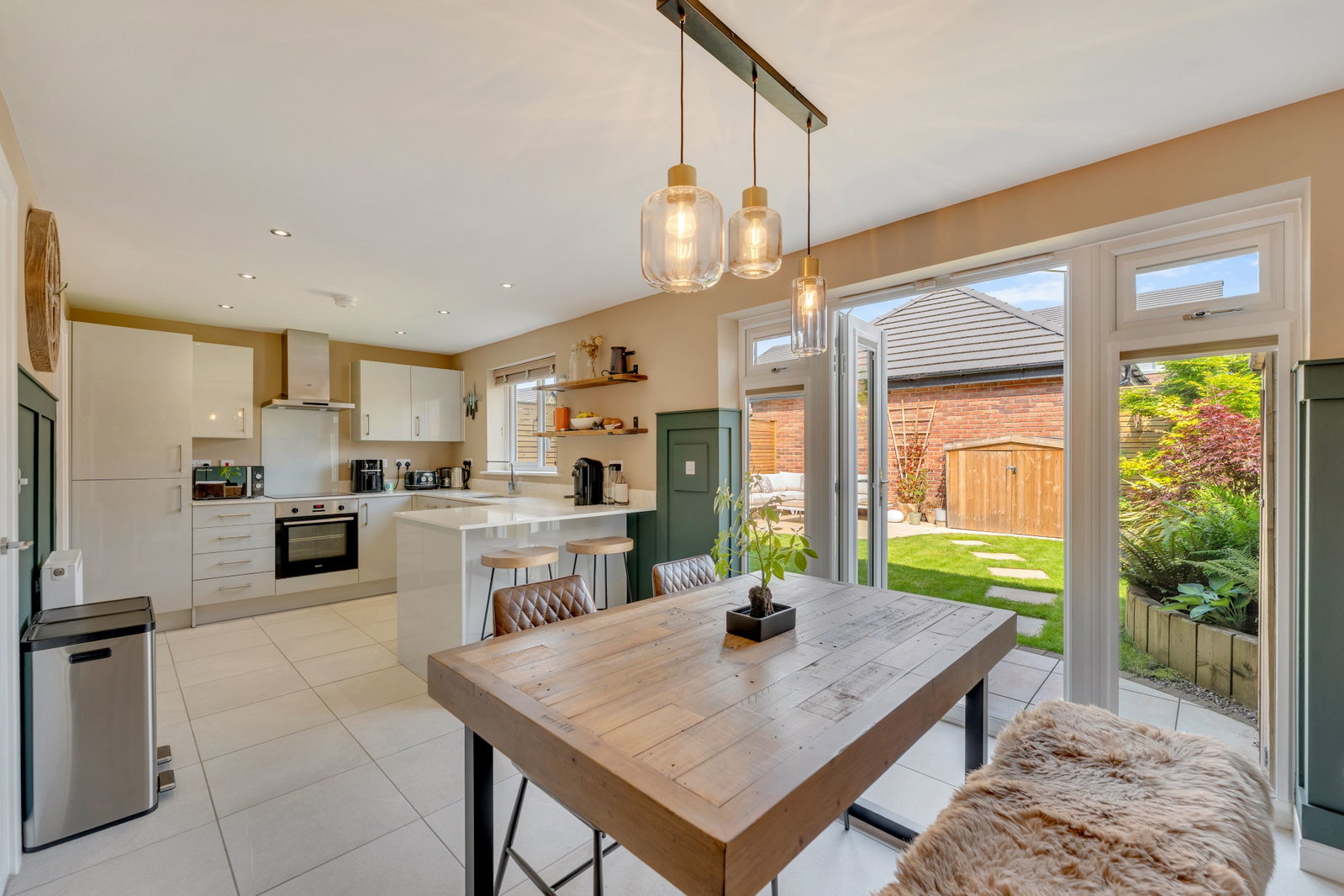Detached House in Macclesfield