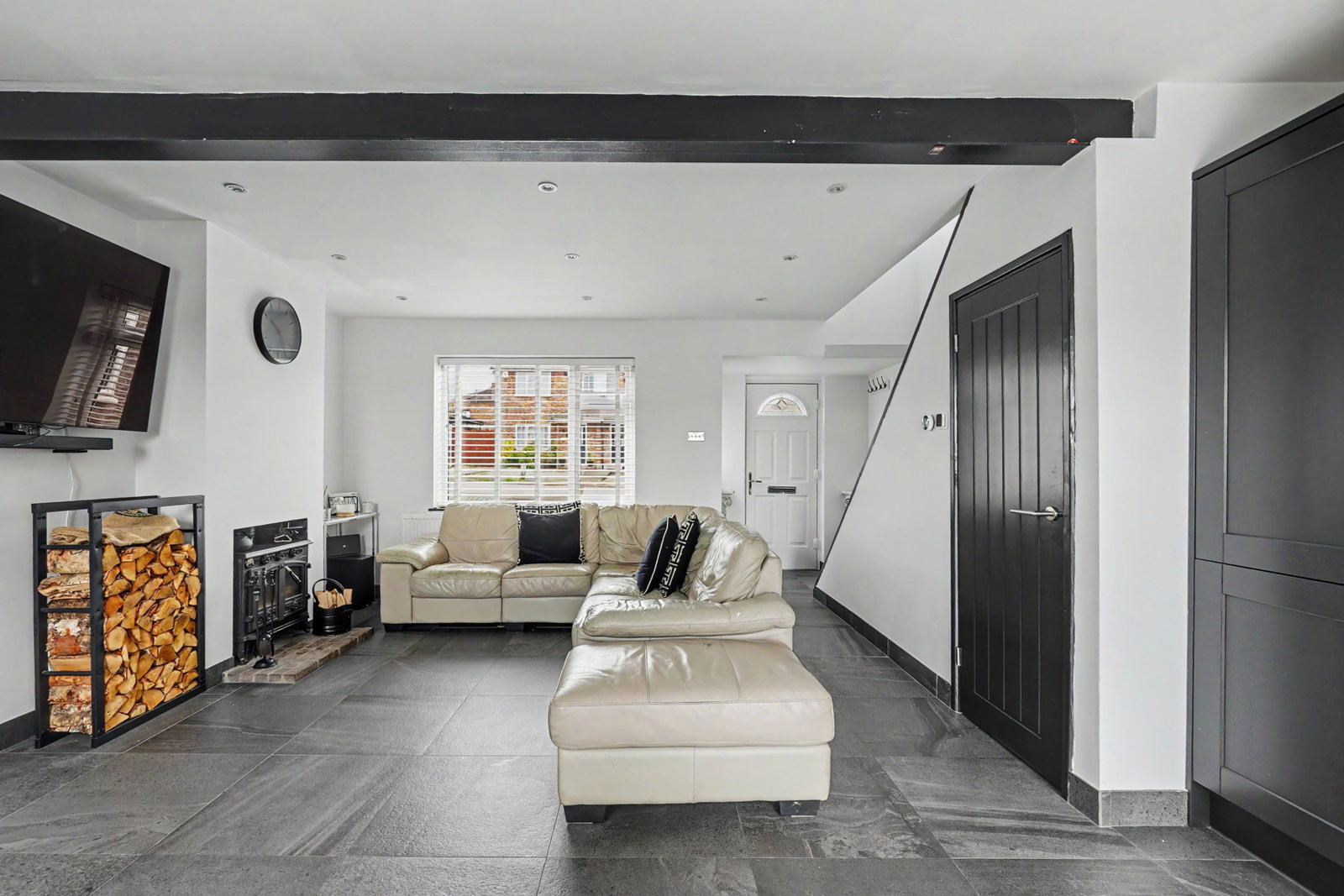 Semi Detached House in Chatham