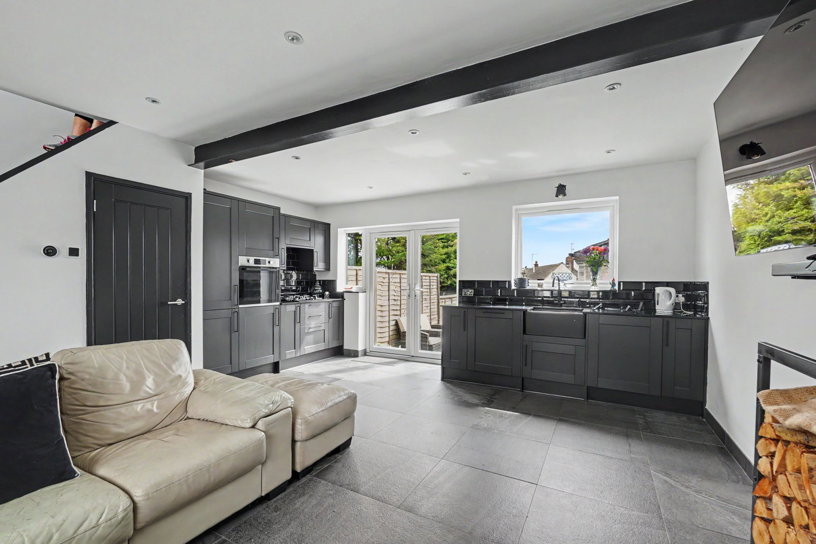 Semi Detached House in Chatham