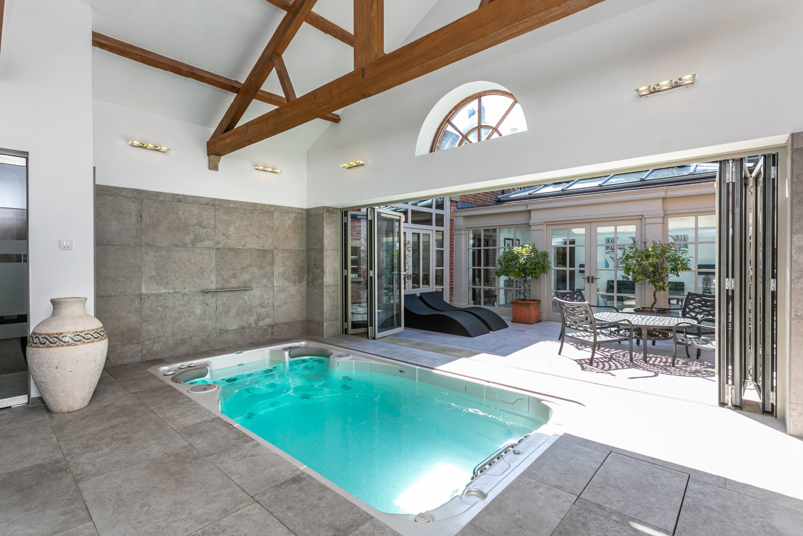 Detached House for sale in Preston, Hall Lane, St. Michaels, Preston, PR3 0TQ, 5453 m²
