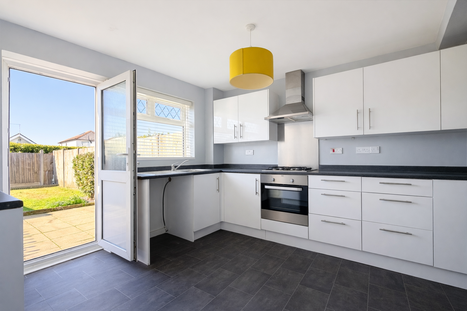 Semi Detached House in Deal