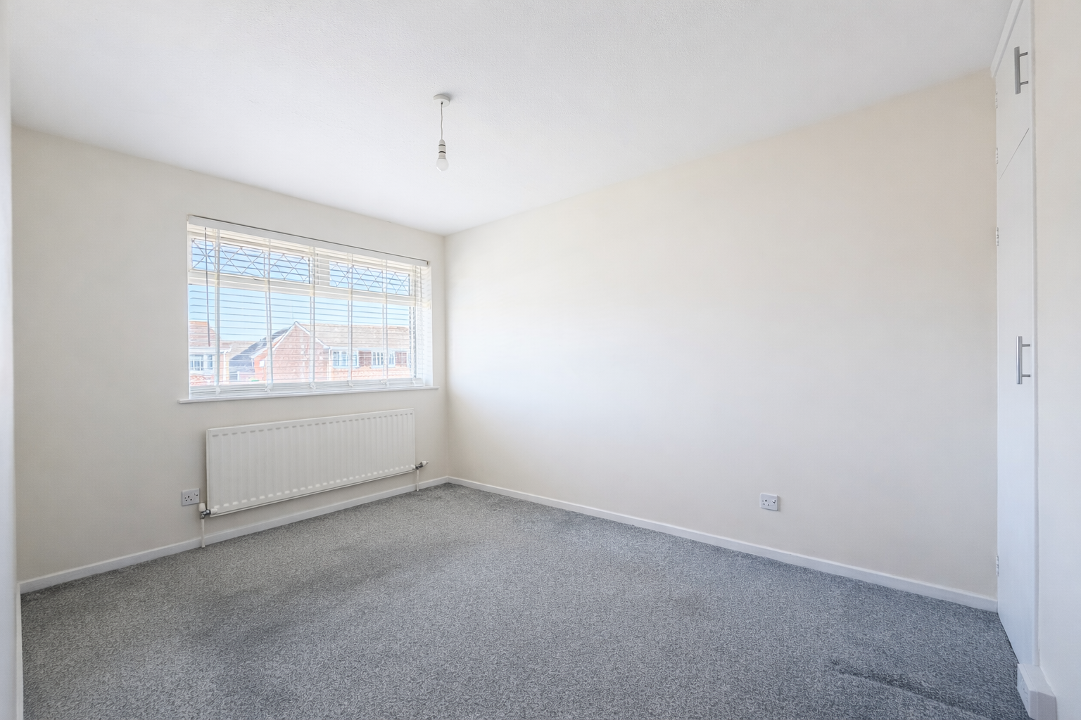 Semi Detached House in Deal