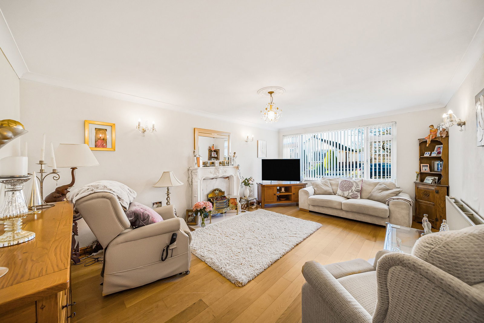 Detached House in Blackburn