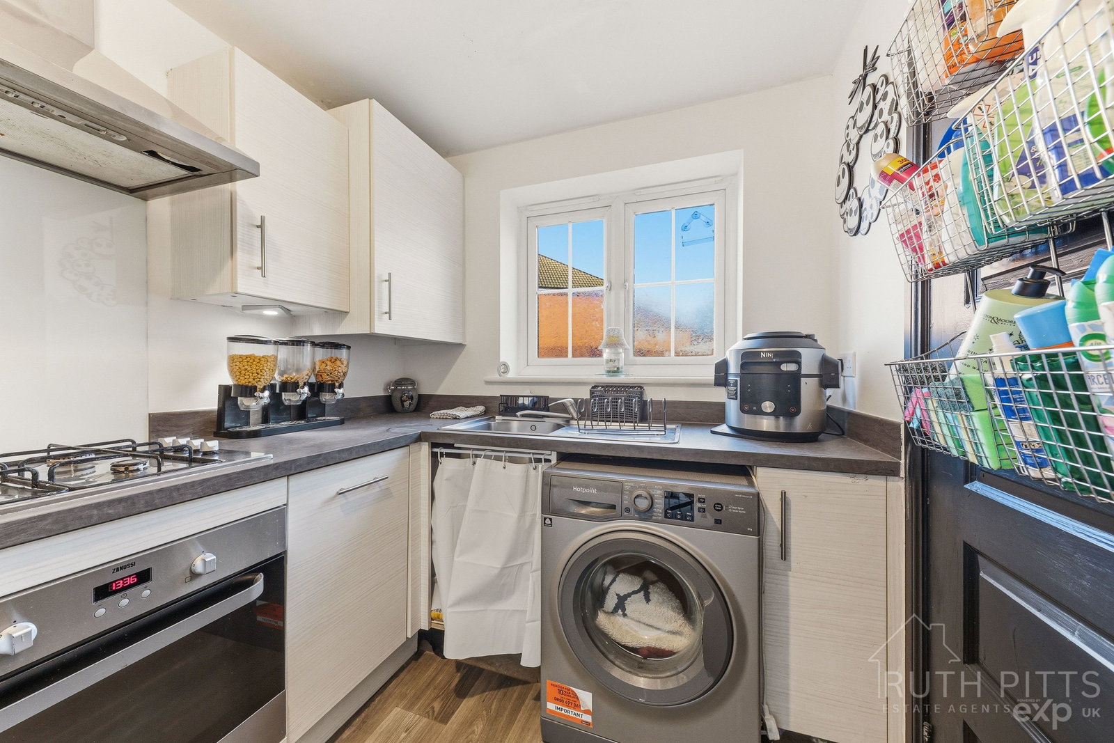 Semi Detached House in Pontefract