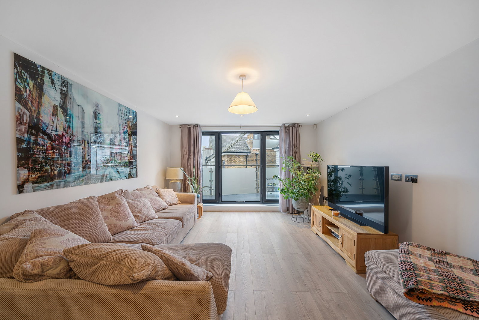 Terraced House in Croydon