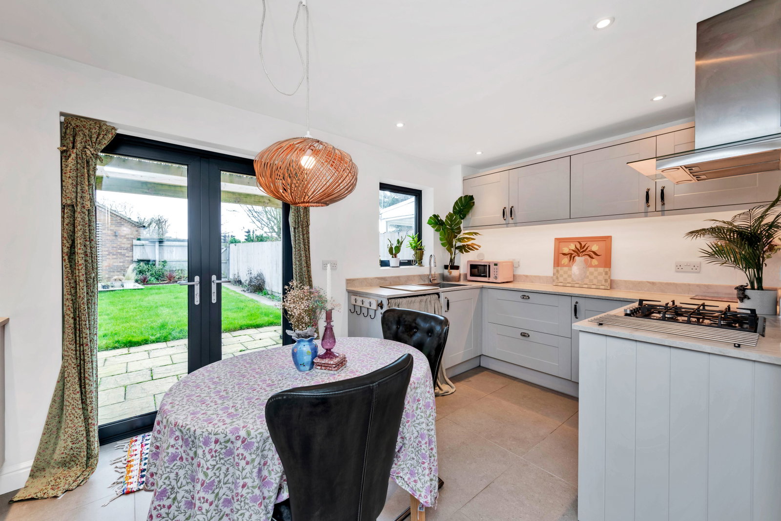 Semi Detached House in Huntingdon