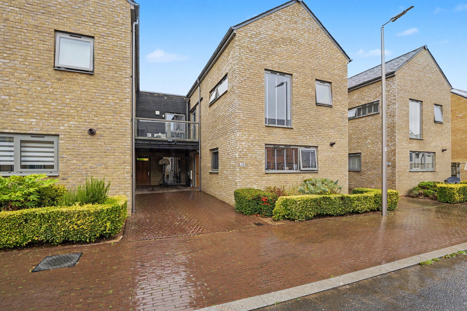Link Detached House for sale in Harlow, Rosefield Lane, Newhall, Harlow, Essex, CM17 9SE, 1452 m²