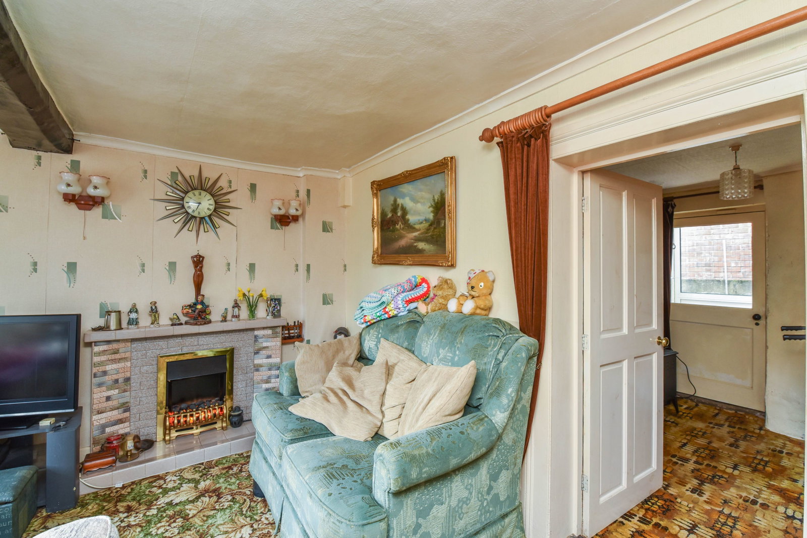 Semi Detached House in Trowbridge
