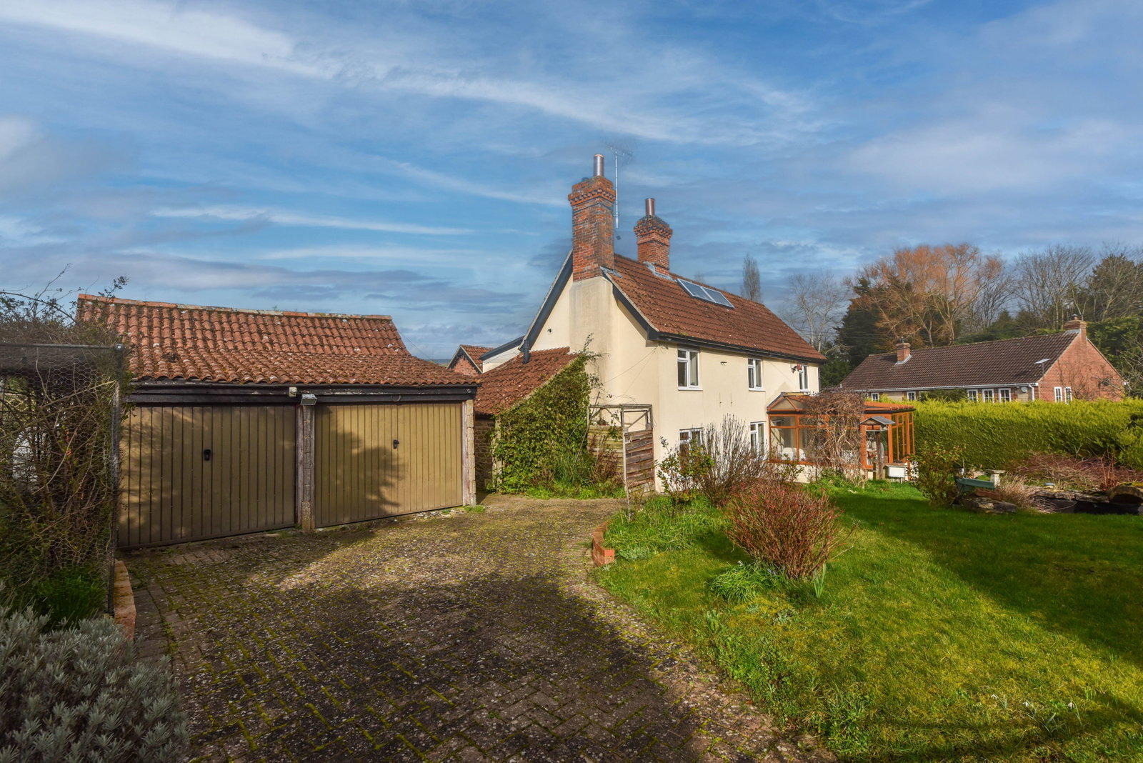Semi Detached House in Trowbridge