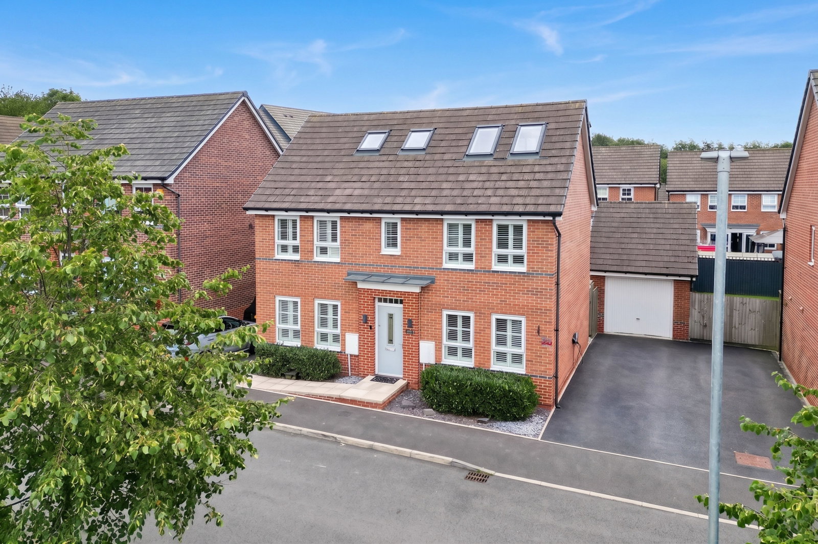 Detached House in Burntwood