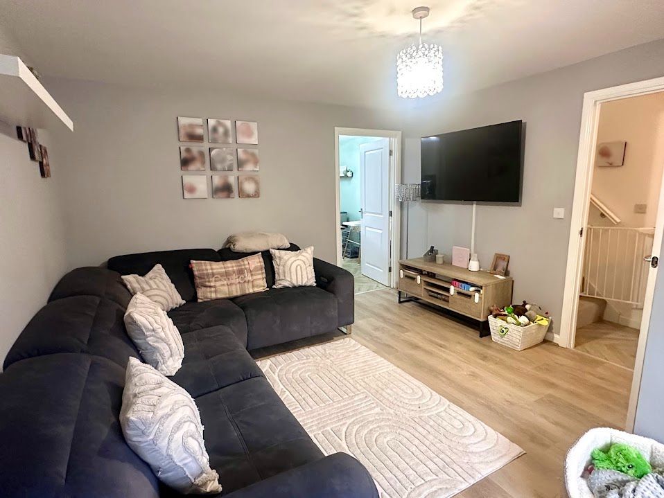 Semi Detached House in Llanelli