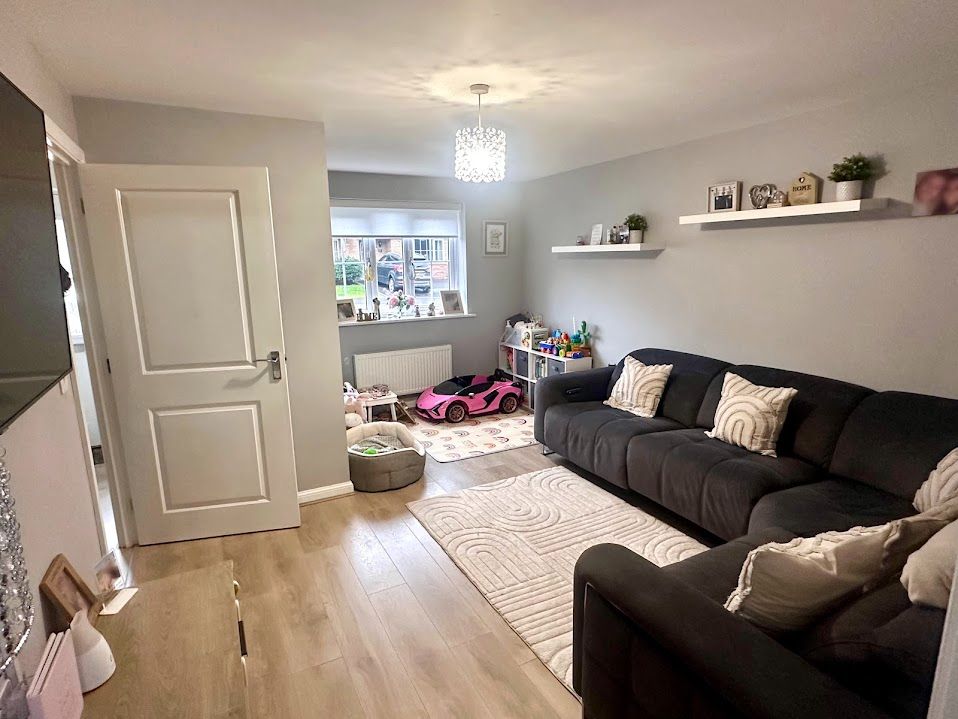 Semi Detached House in Llanelli