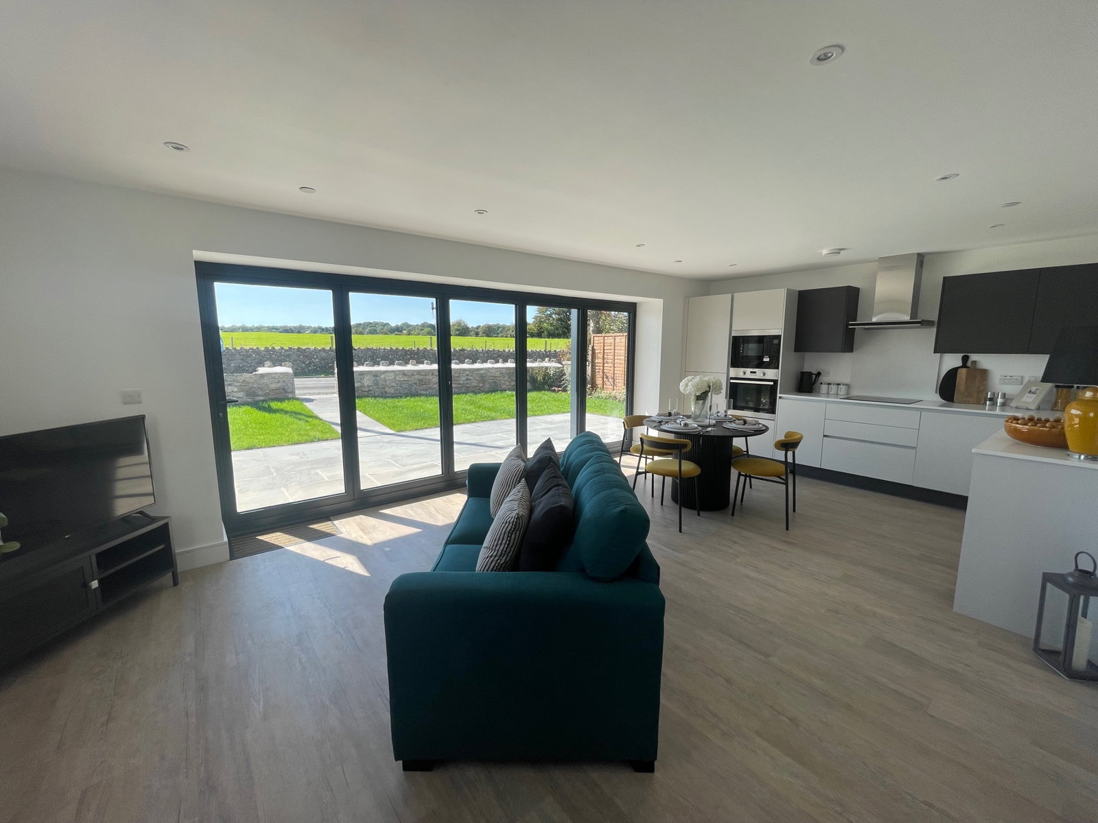 Flat for sale in Marianglas, APTS 1 - Glynllifon, Traeth Bychan, LL73