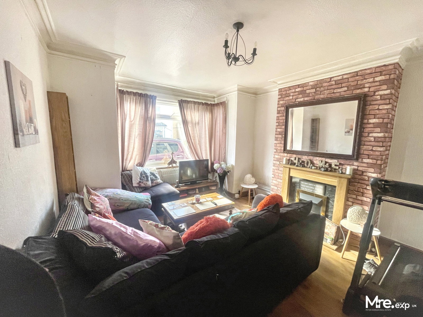 Semi Detached House in Swansea