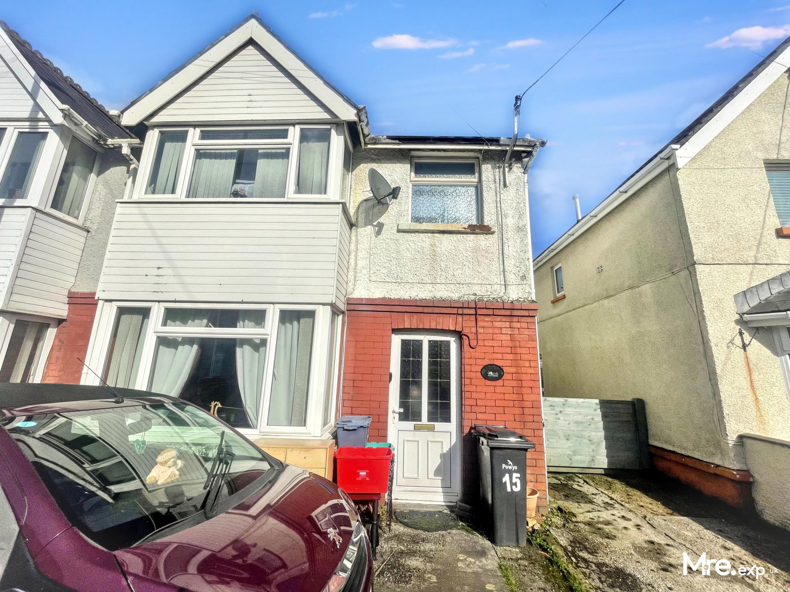 Semi Detached House in Swansea