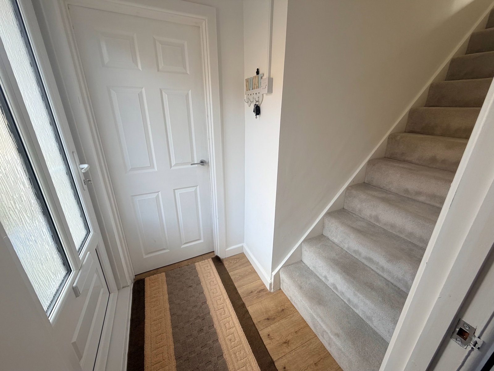 Semi Detached House in Cymmer