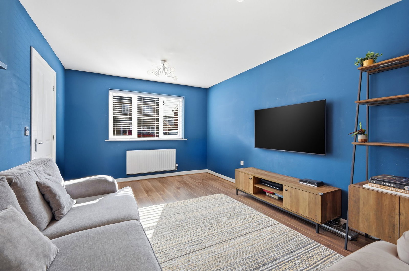 Semi Detached House in Basildon