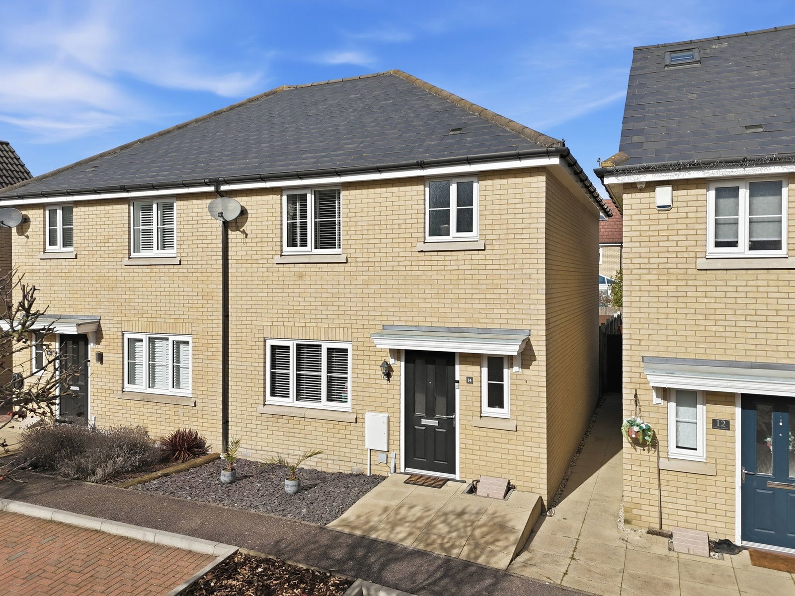 Semi Detached House in Basildon