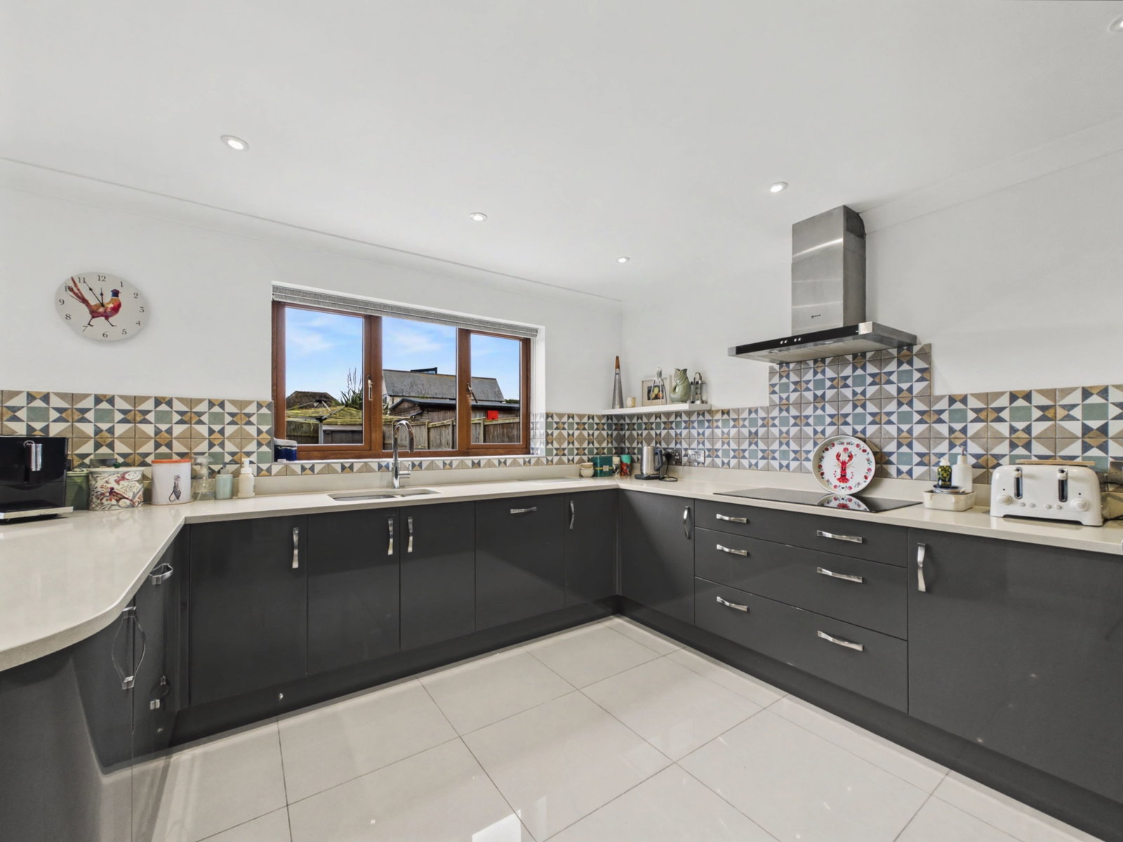 Detached House for sale in Herne Bay, Kestrel View, The Lees, Herne Bay, 2293 m²