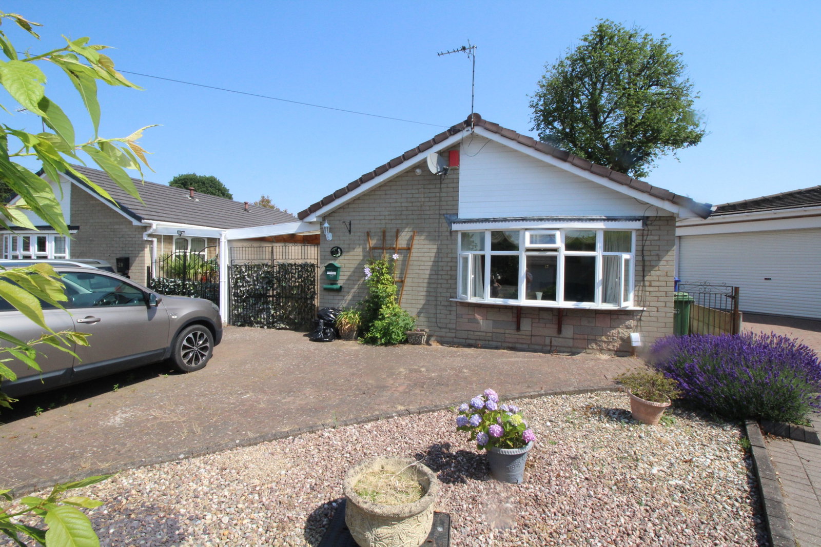 Bungalow in Dudley