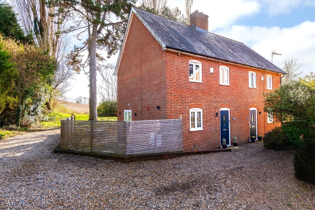 Semi Detached House in Maidstone
