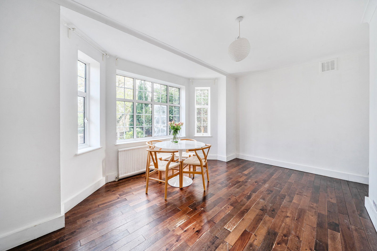 Detached House in Bromley