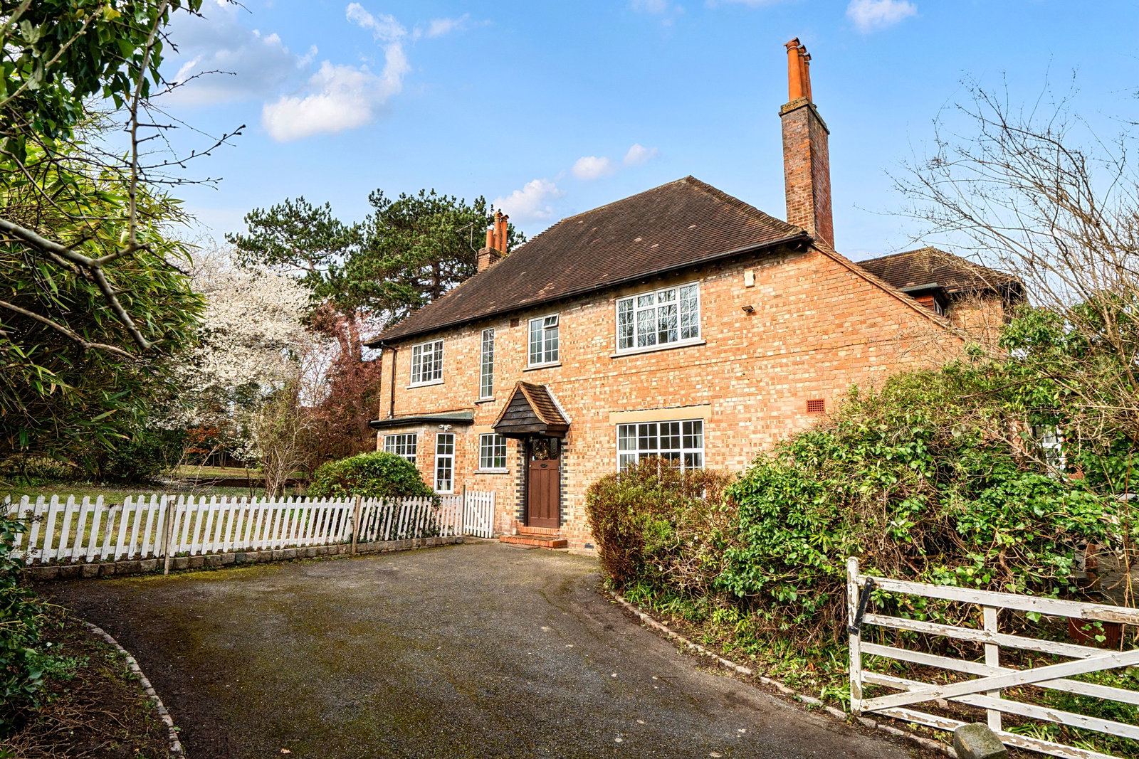 Detached House in Bromley