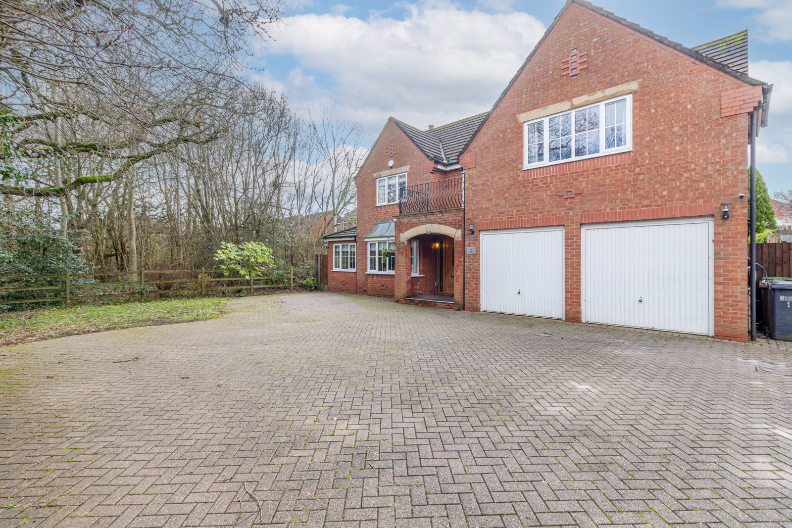 Detached House in Coventry
