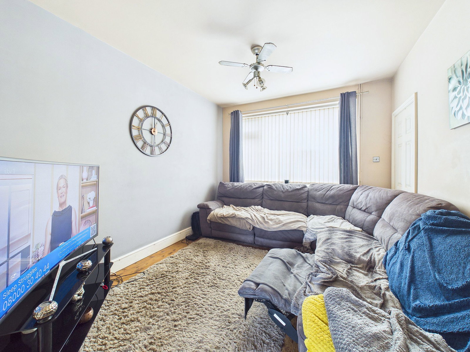 Semi Detached House in Leicester