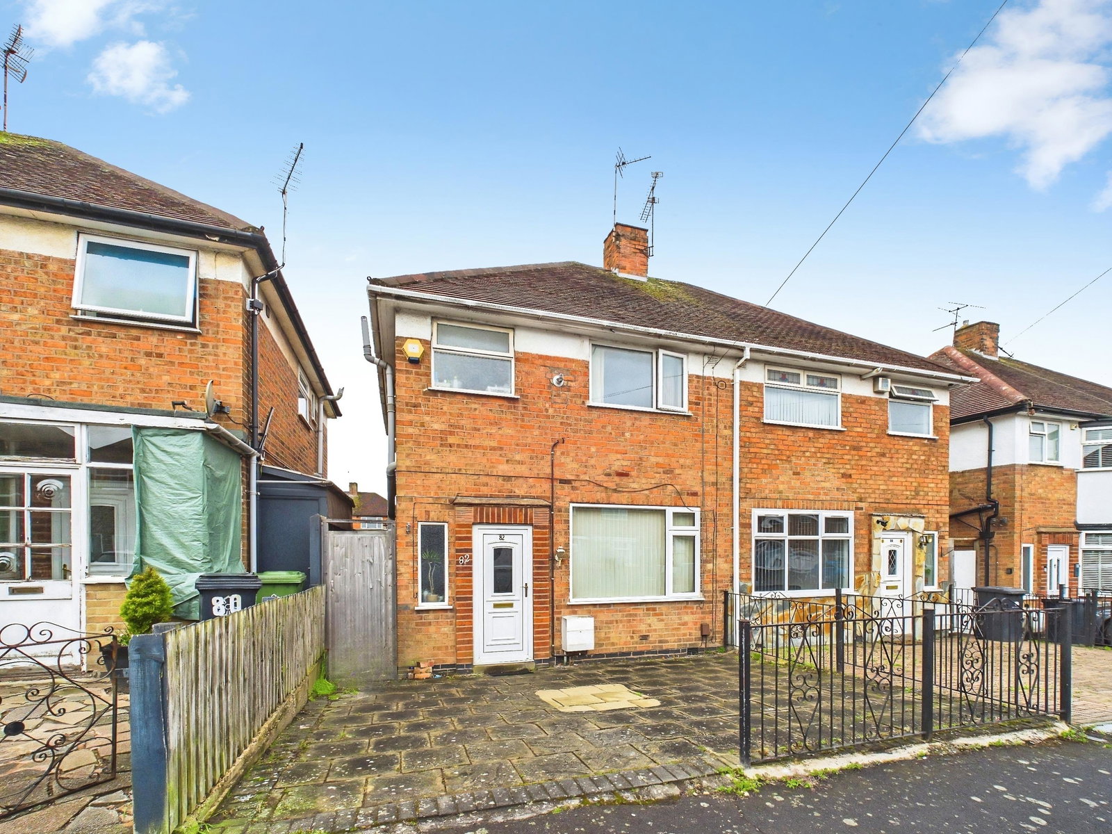 Semi Detached House in Leicester