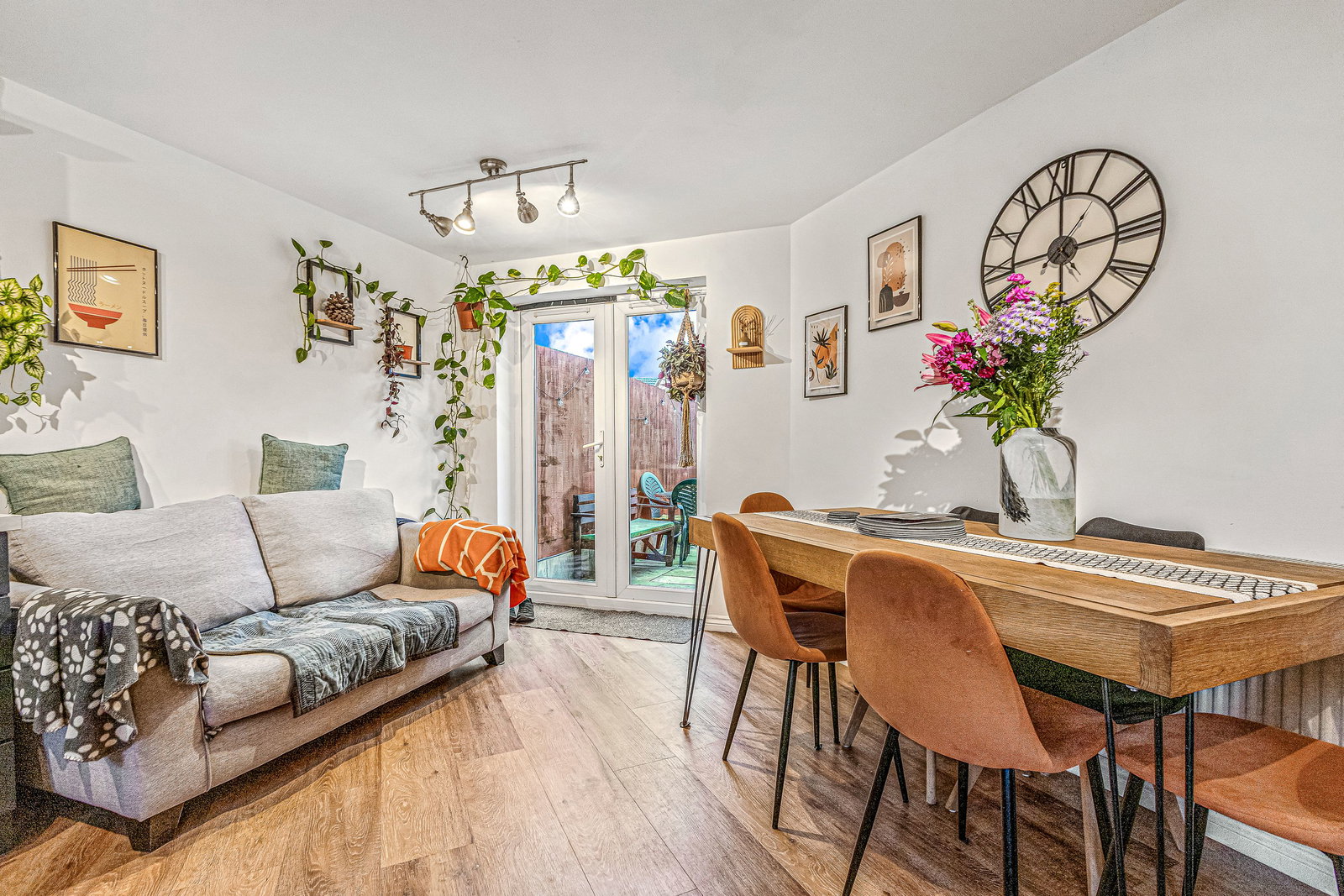 Semi Detached House in Leicester