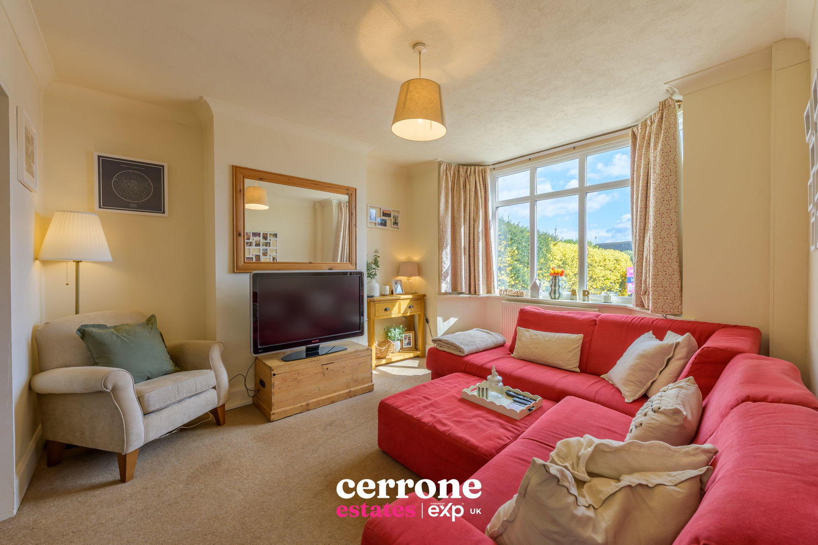 Semi Detached House in Bromsgrove