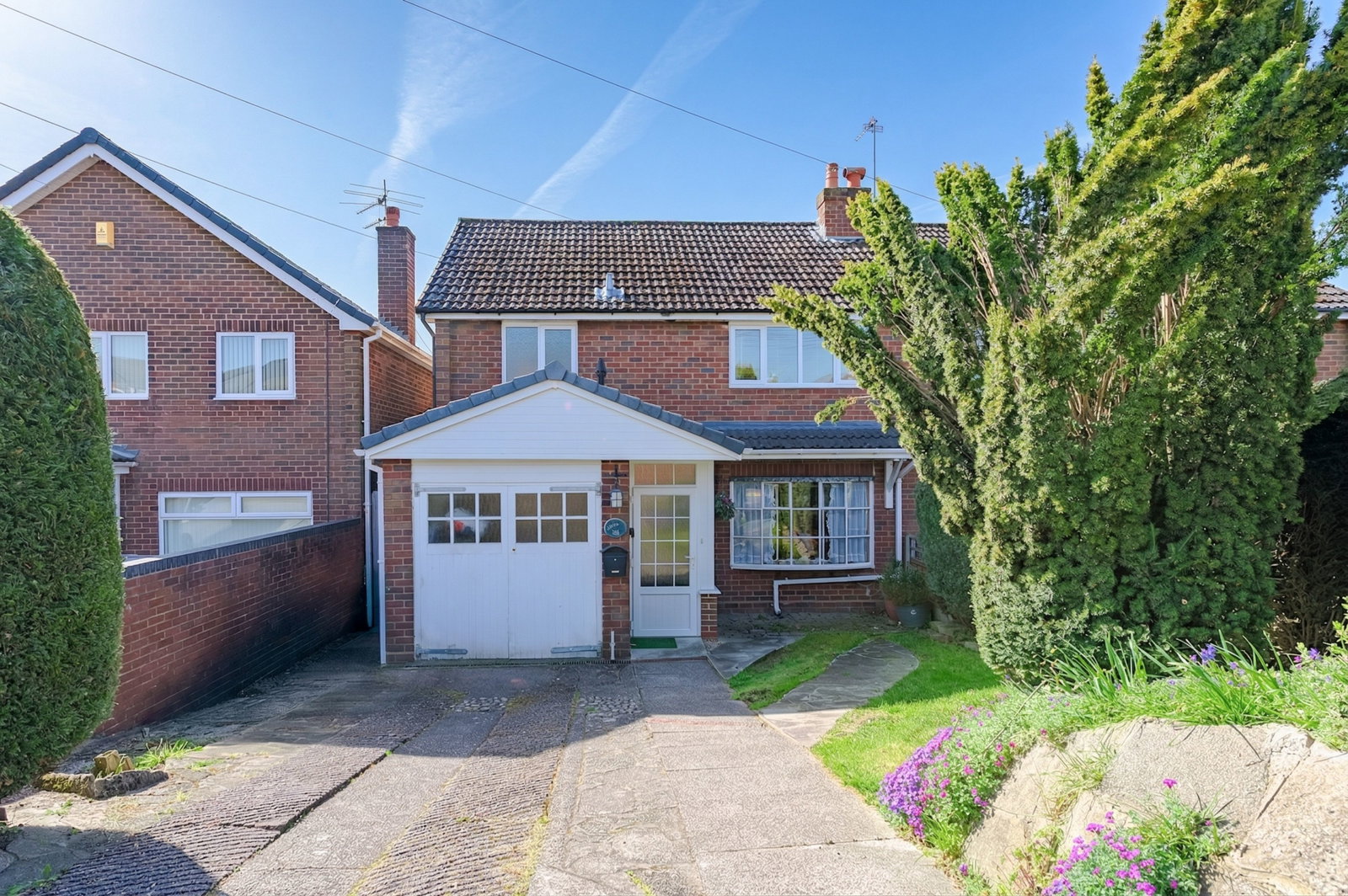 Semi Detached House in Burntwood