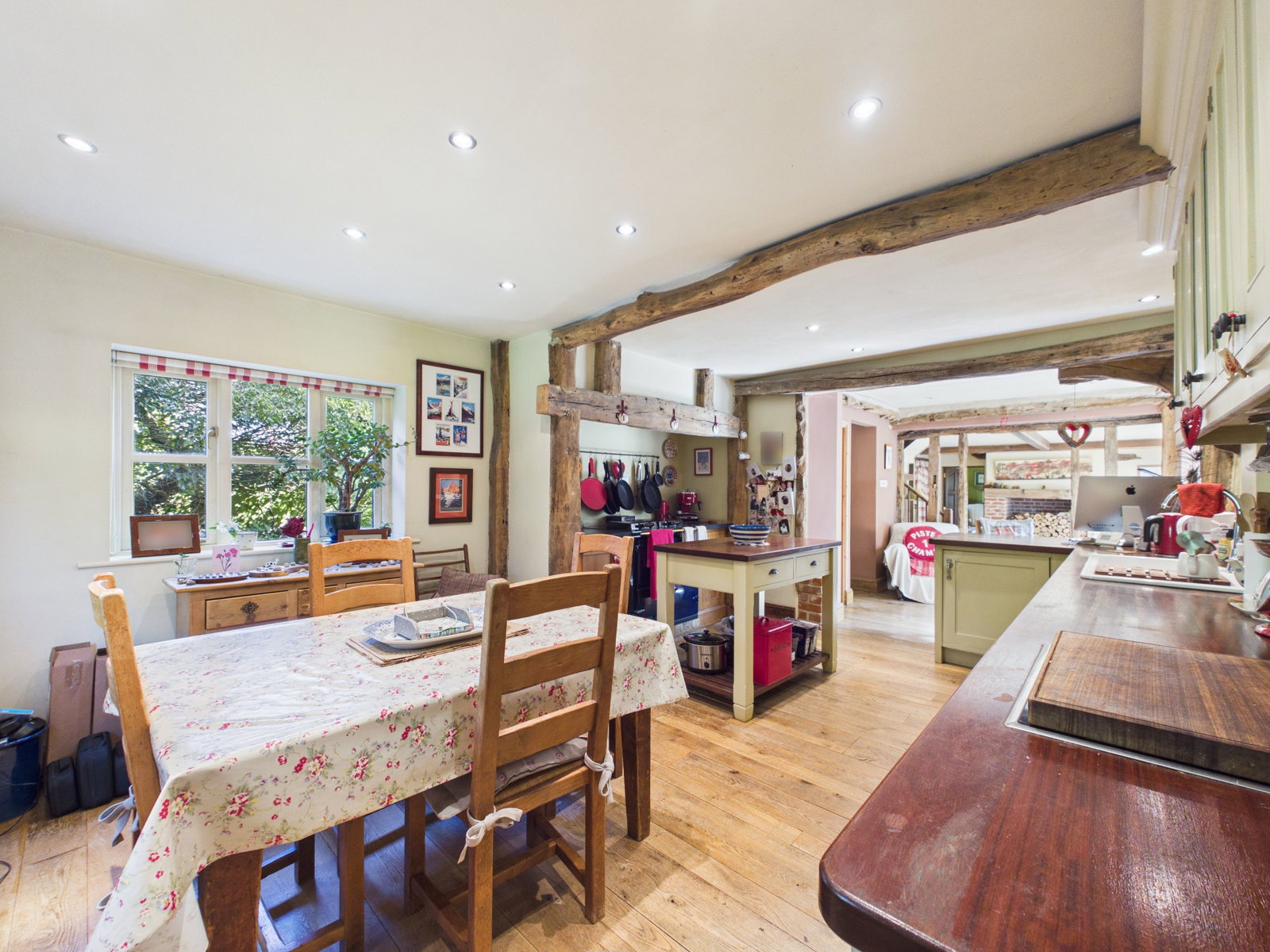 Detached House for sale in Colchester, Honey Tye, Leavenheath, Nr Colchester, Essex CO6 4NY, 2362 m²