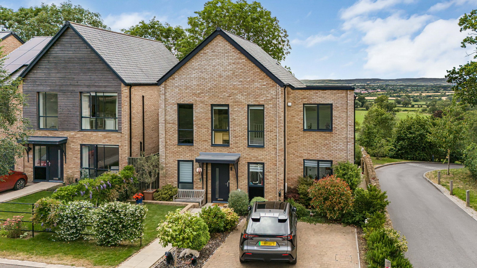 Detached House in Stroud