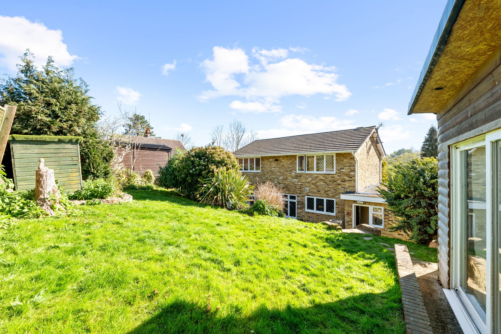 Detached House in Coulsdon