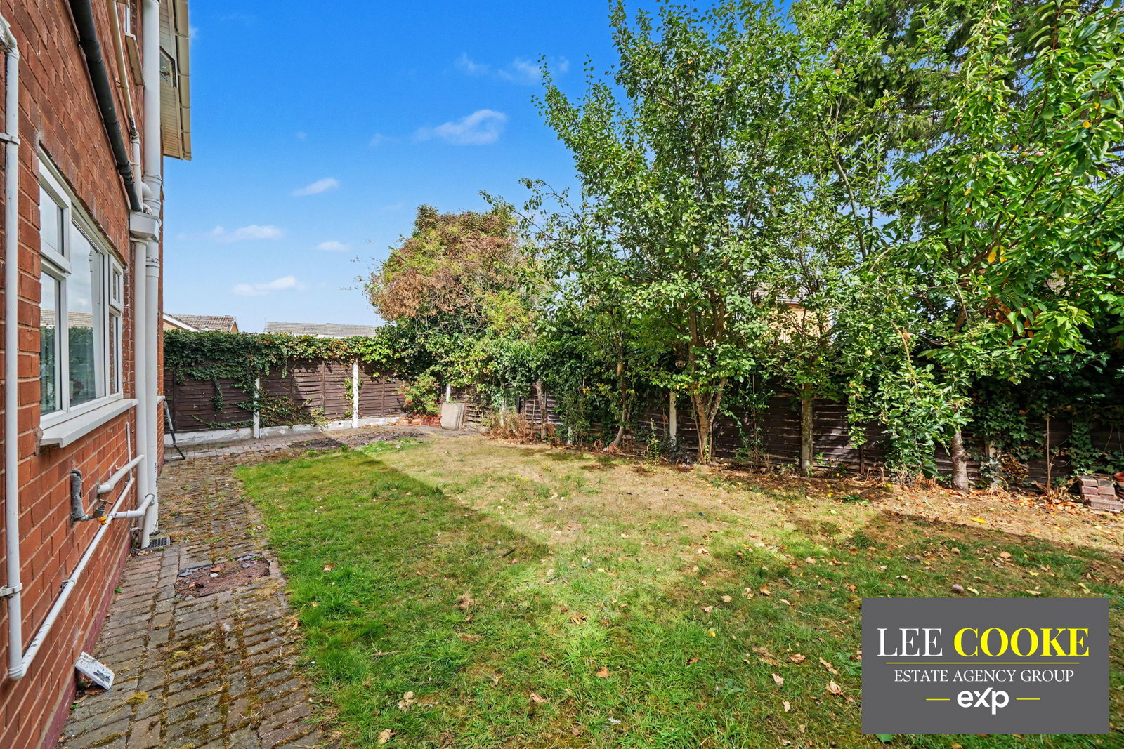 Detached House for sale in Stafford, Pinfold Lane, Wheaton Aston, Stafford, ST19 9PD
