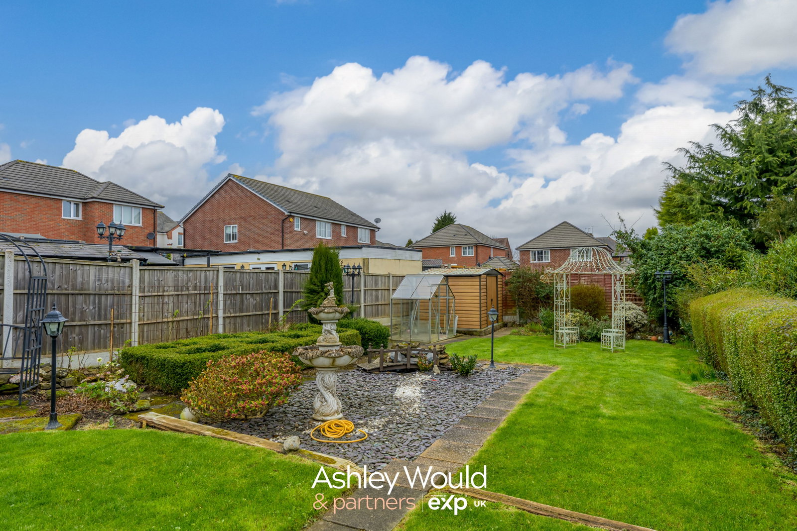 Detached House in Halesowen
