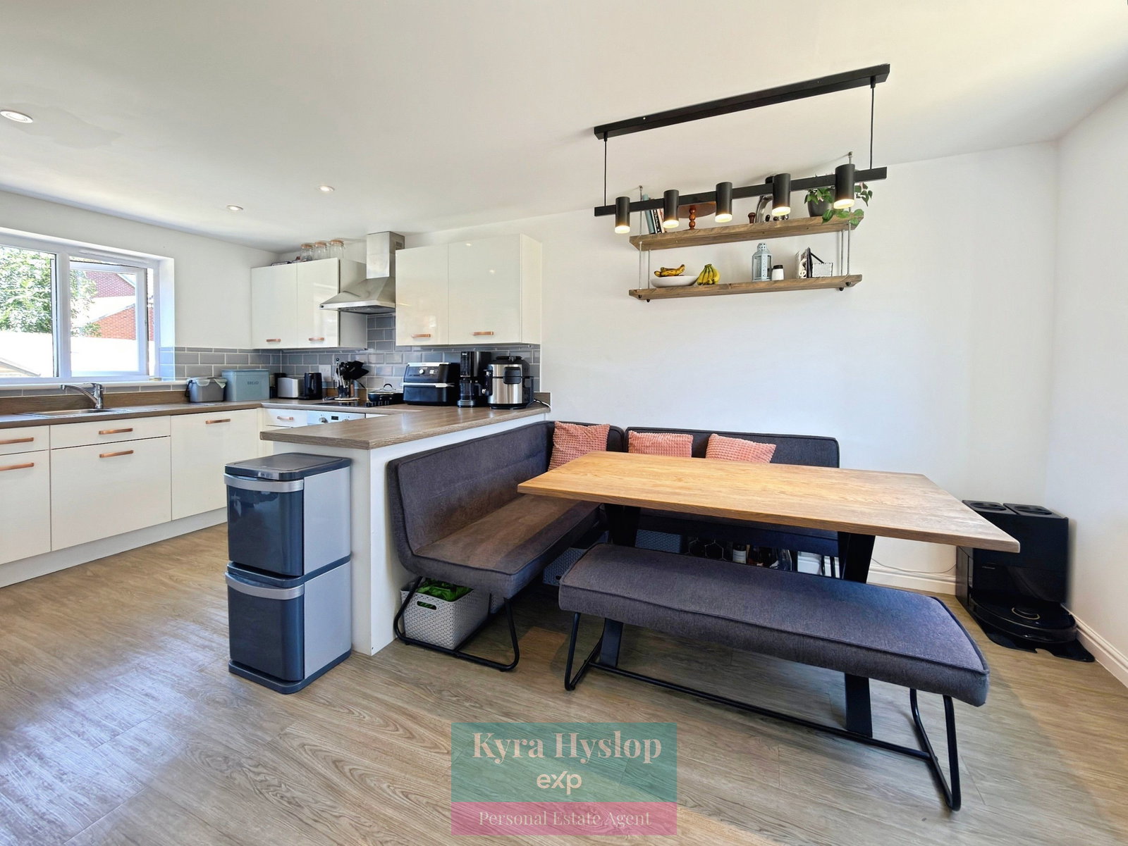 Semi Detached House for sale in Exeter, Linton Road, Exeter, EX1 3FZ, 980 m²