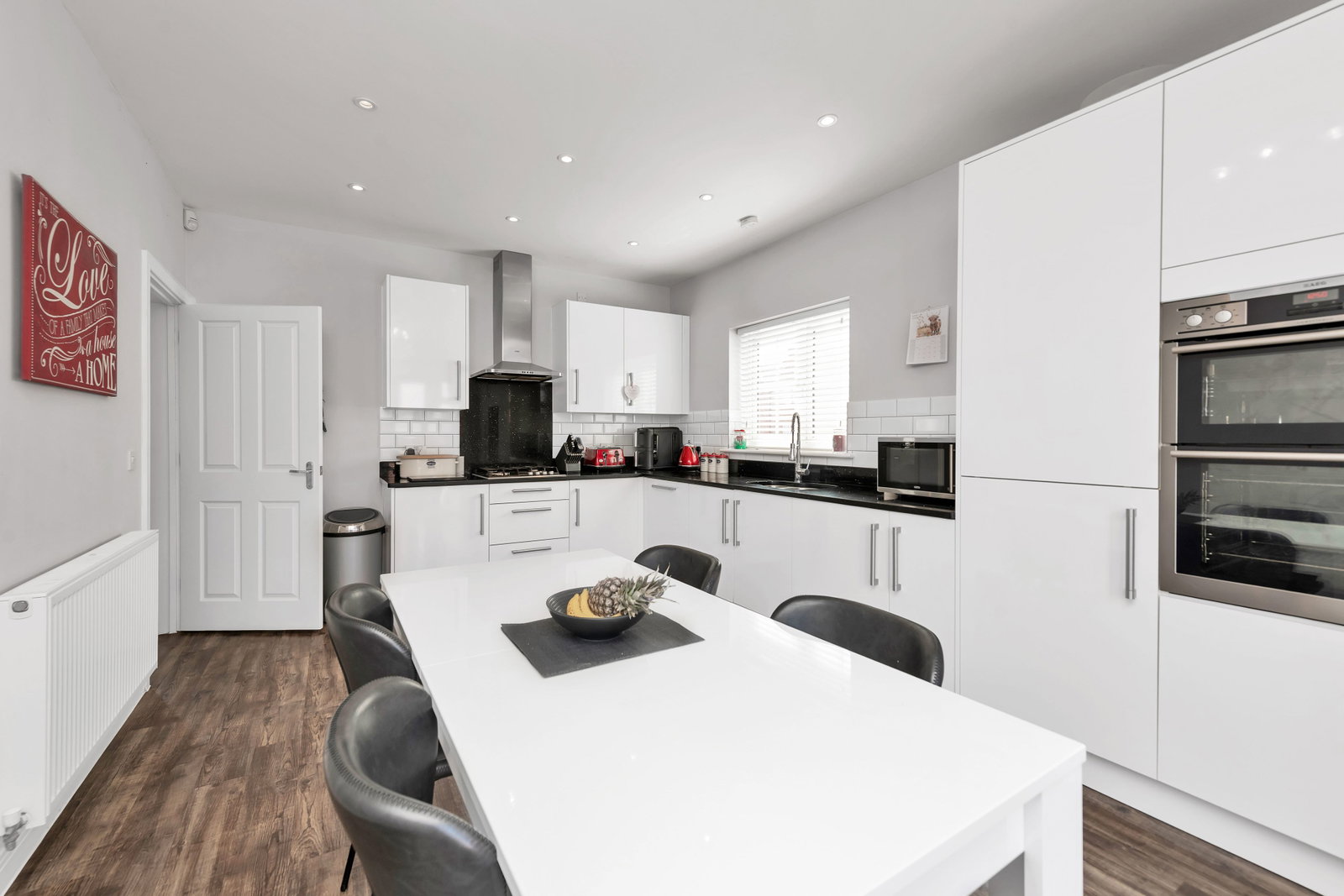 Detached House in Bedford
