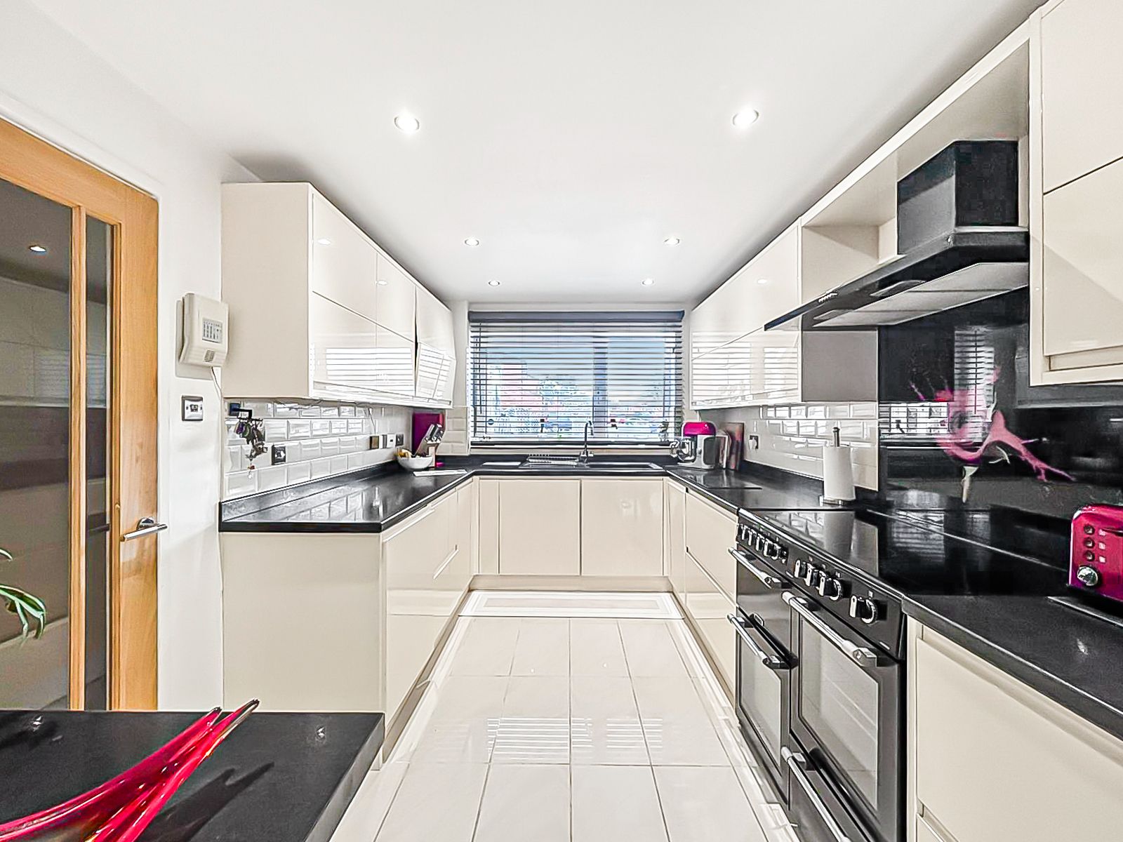 Detached House in Gloucester