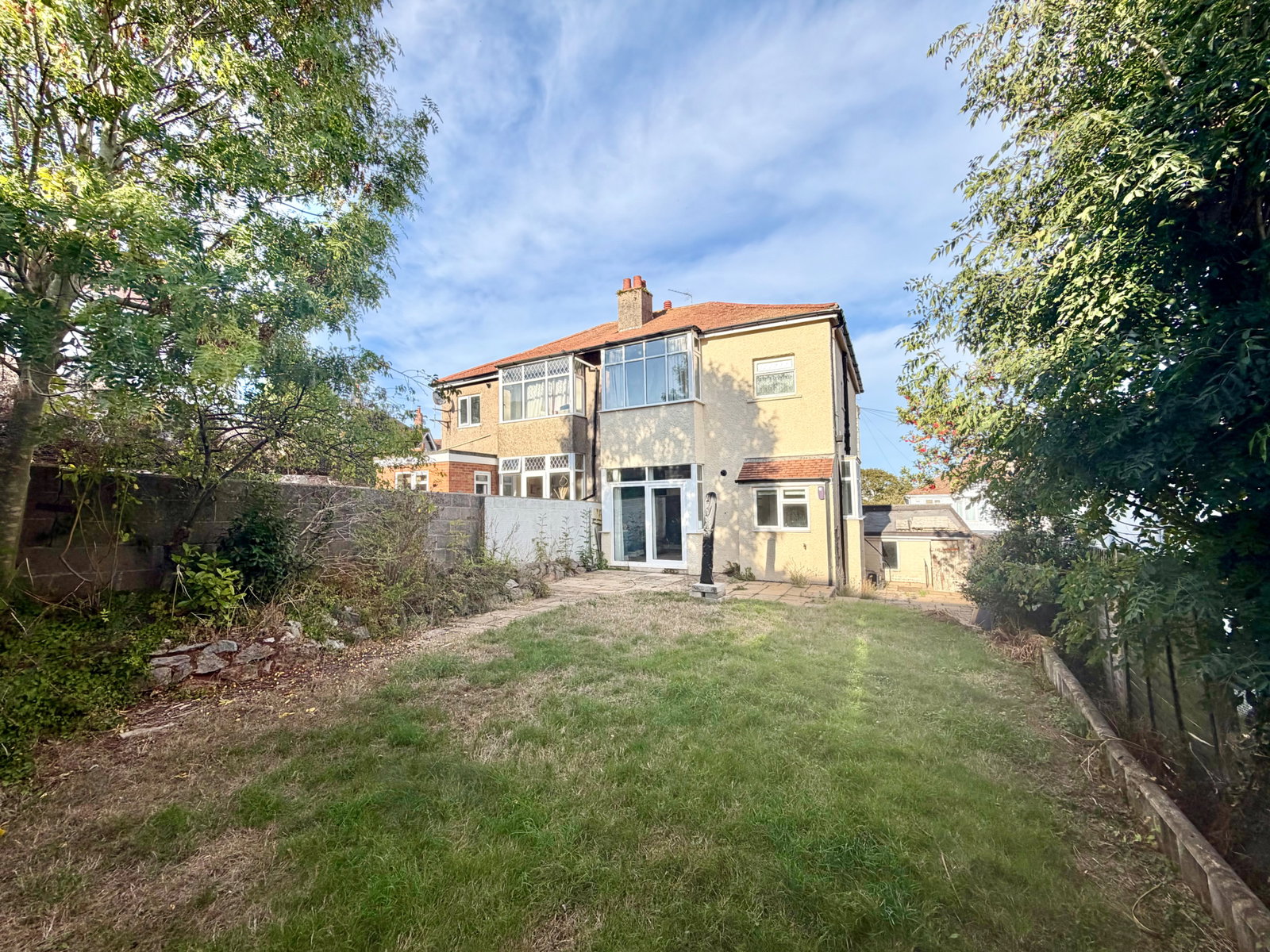 Semi Detached House for sale in Paignton, Seaview Crescent, Preston, Paignton